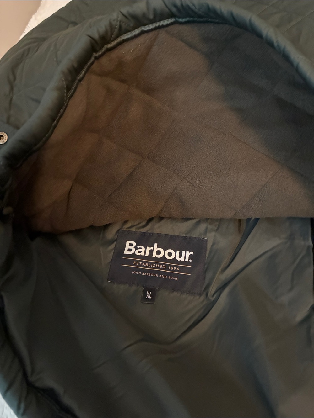 Barbour Dark Green Quilted Lightweight Jacket - Picture 12 of 16